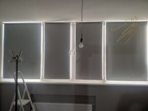 Рулонные шторы на балконе с тканью Umbra BO 54 Grey